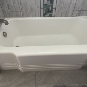 Refinished bathtub in Montana