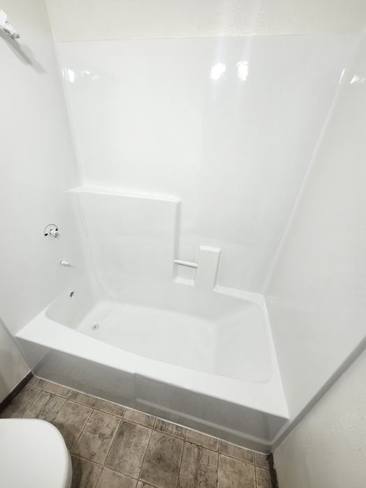 Bathtub and surface refinishing project by Applied Coatings, Montana — photo 19