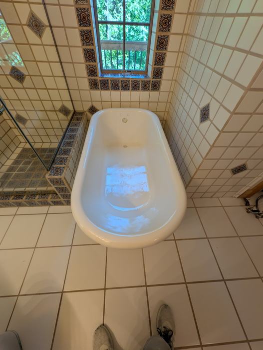 Bathtub and surface refinishing project by Applied Coatings, Montana — photo 47